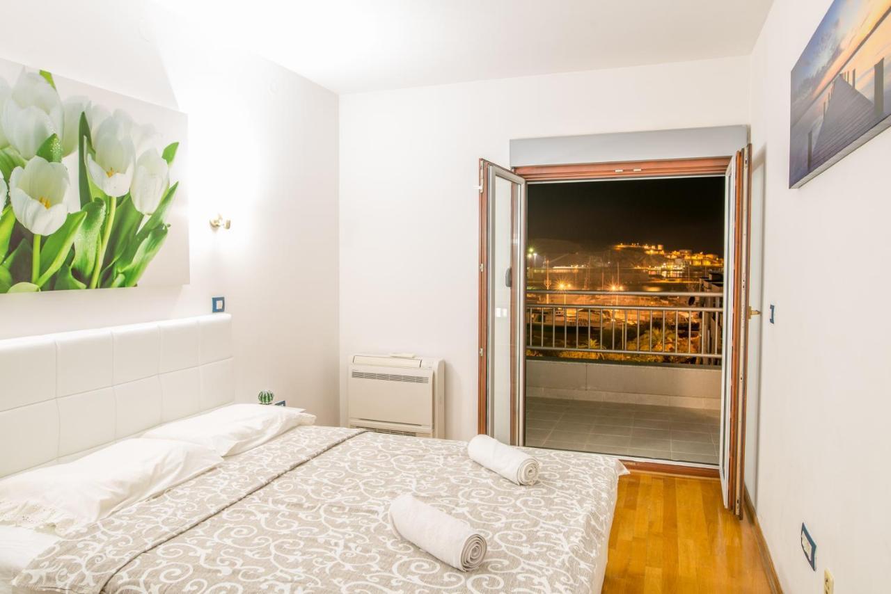Apartment Stefano Бар Екстериор снимка