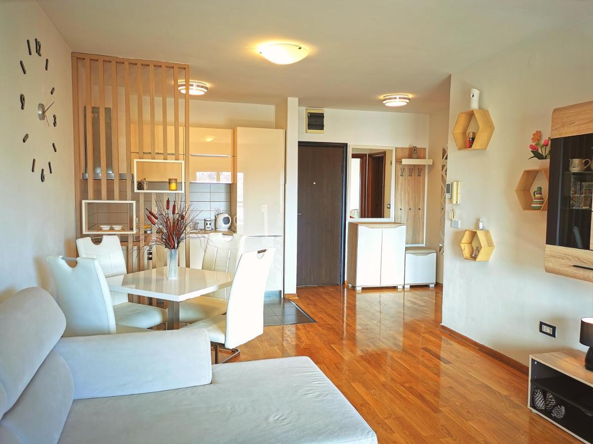 Apartment Stefano Бар Екстериор снимка